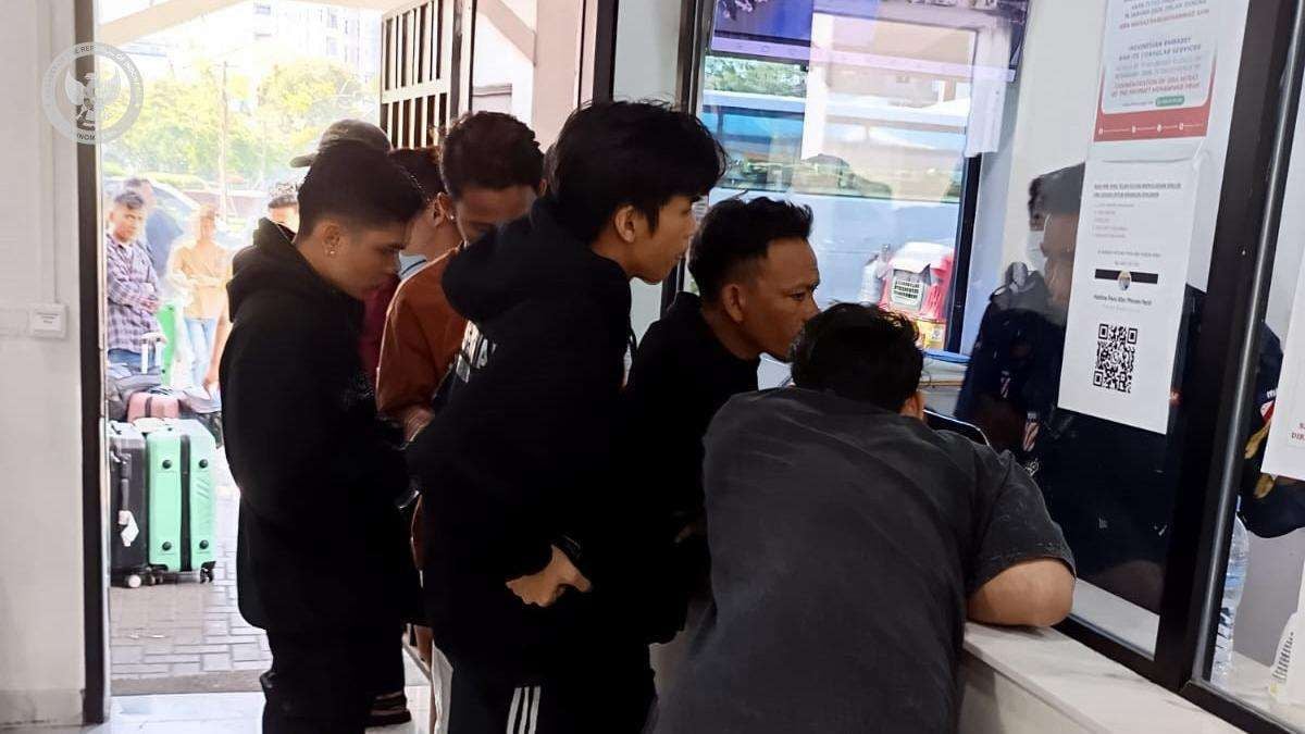 KBRI Phnom Penh Diserbu 2.117 WNI dalam Sepekan, Rekor Tertinggi Sepanjang Sejarah